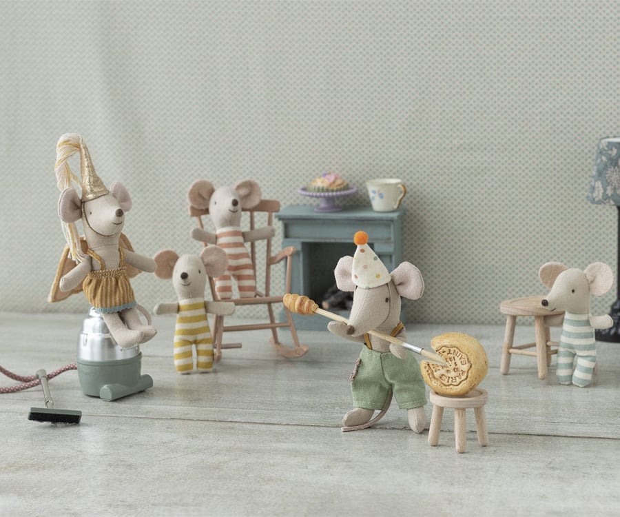 Maileg Clownskleidung im Koffer Little Brother/Sister