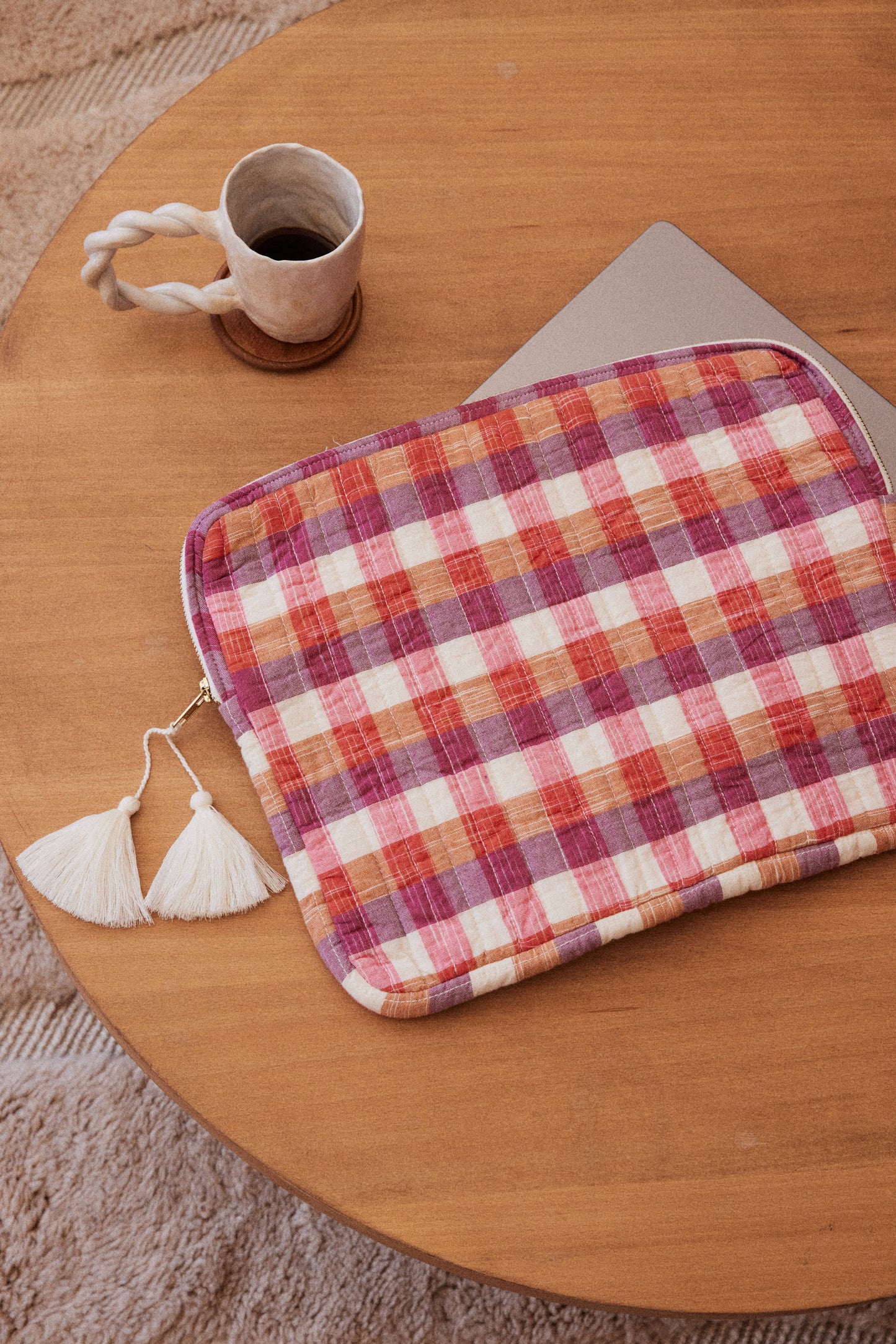 Louise Misha Laptop Pouch Hoa Cream Sun-Pink Stripes