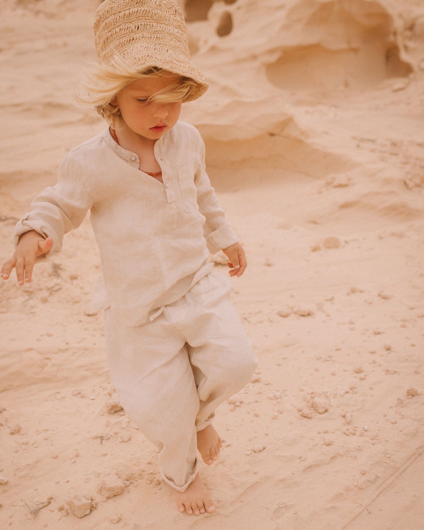 Búho BCN Leinen Kurta Shirt Sand