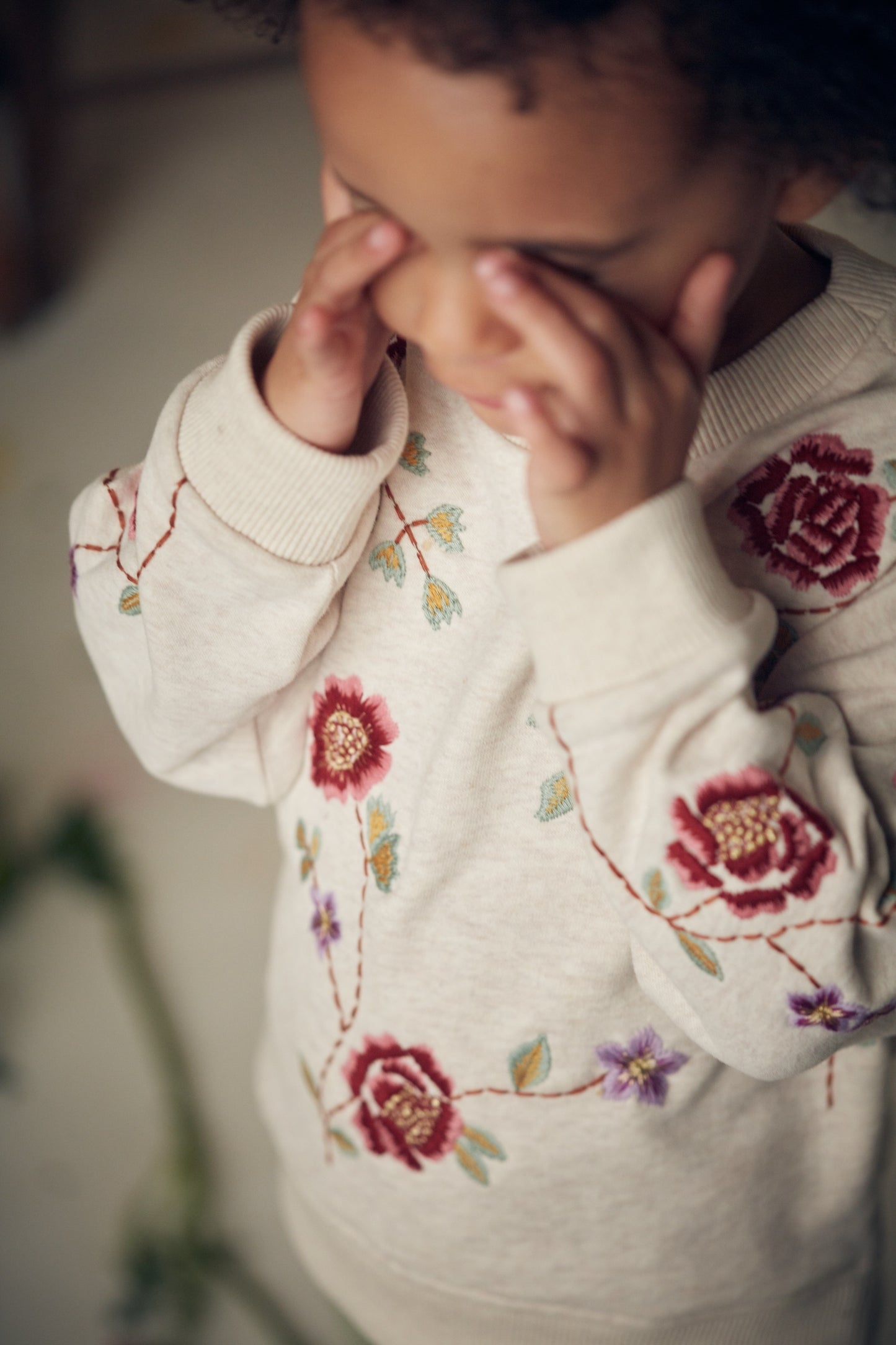 Louise Misha Pullover Rosalía Flower Embroidery