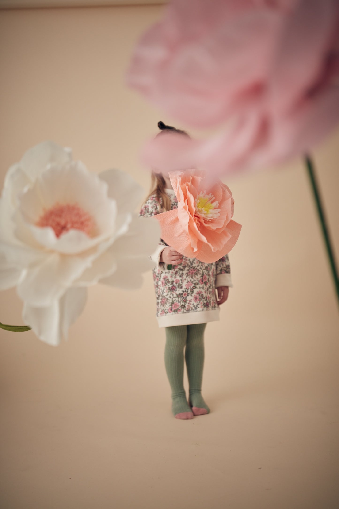 Louise Misha Strumpfhose Chukata Sauge