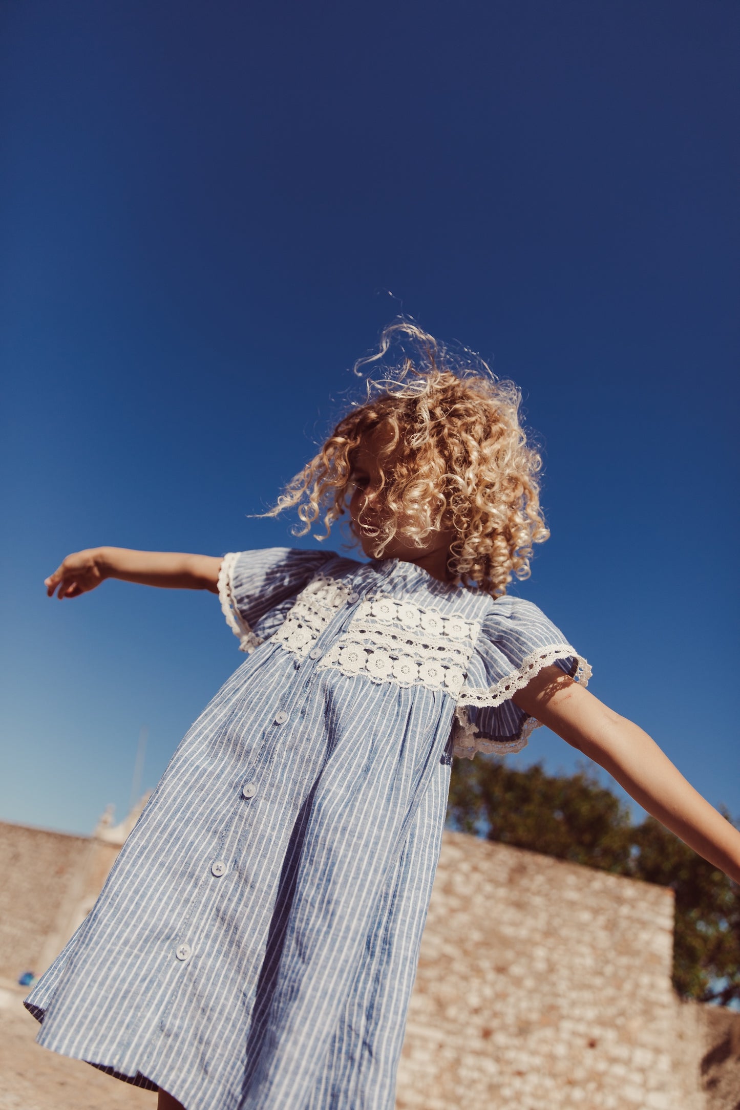 Louise Misha Kleid Morlina Blue Onda Stripes