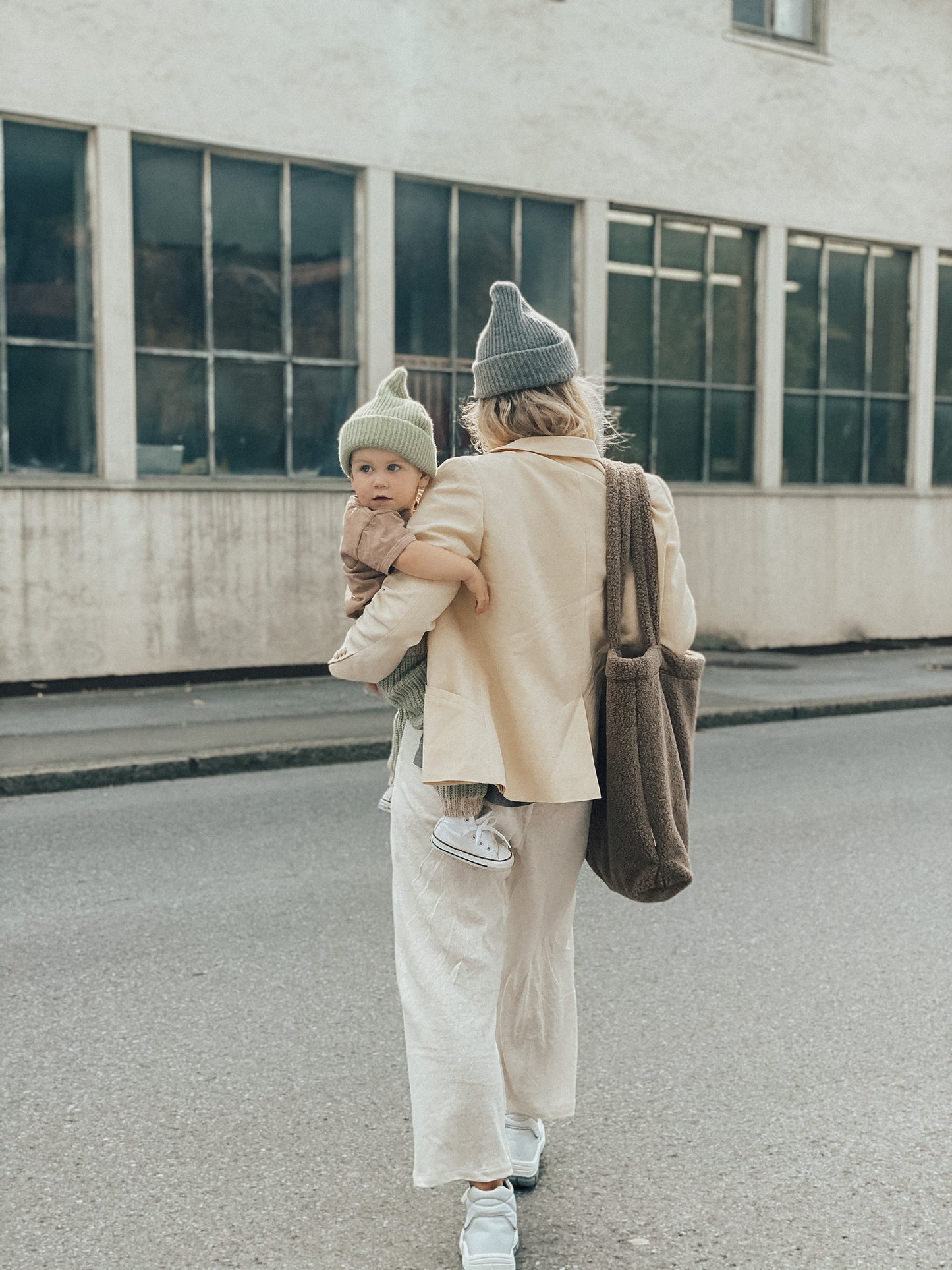 Studio Noos Brown Teddy Mom Bag