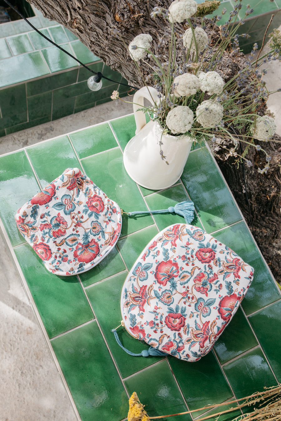 Louise Misha Necessaire Teiki Cream Indian Flower