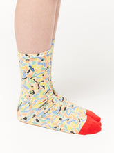 Lade das Bild in den Galerie-Viewer, Bobo Choses Confetti All Over Socken Multicolor
