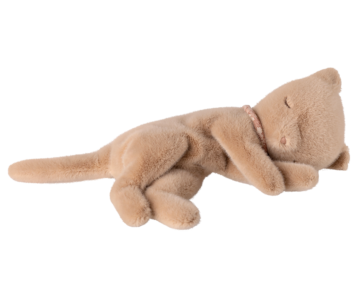 Maileg Sleeping Kitten Plüschtier, klein – Cream Peach