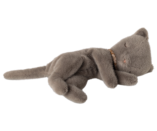 Maileg Sleeping Kitten Plüschtier, Klein – Grey