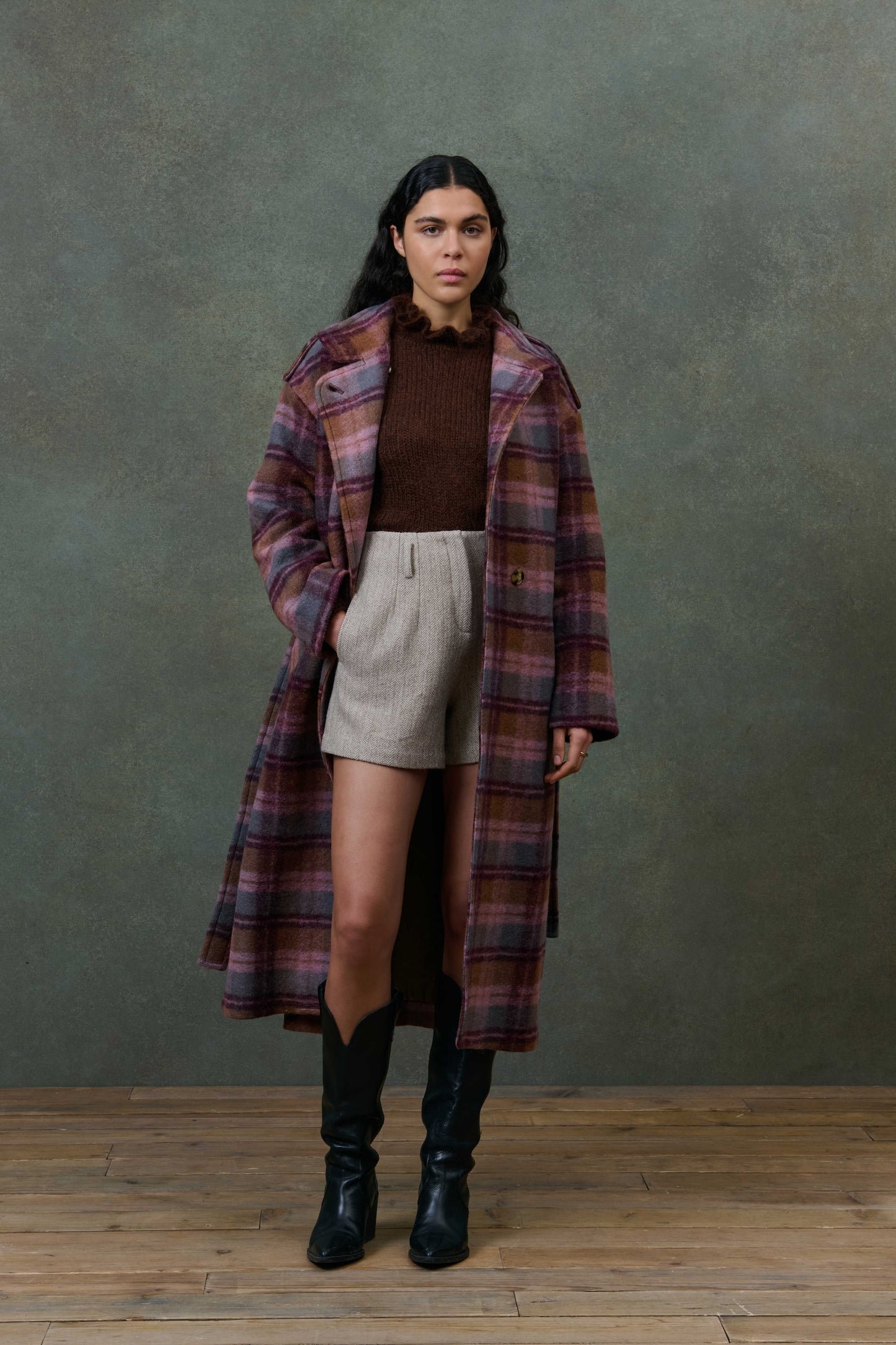 Louise Misha Mantel Thessy Sienna Maple Checks