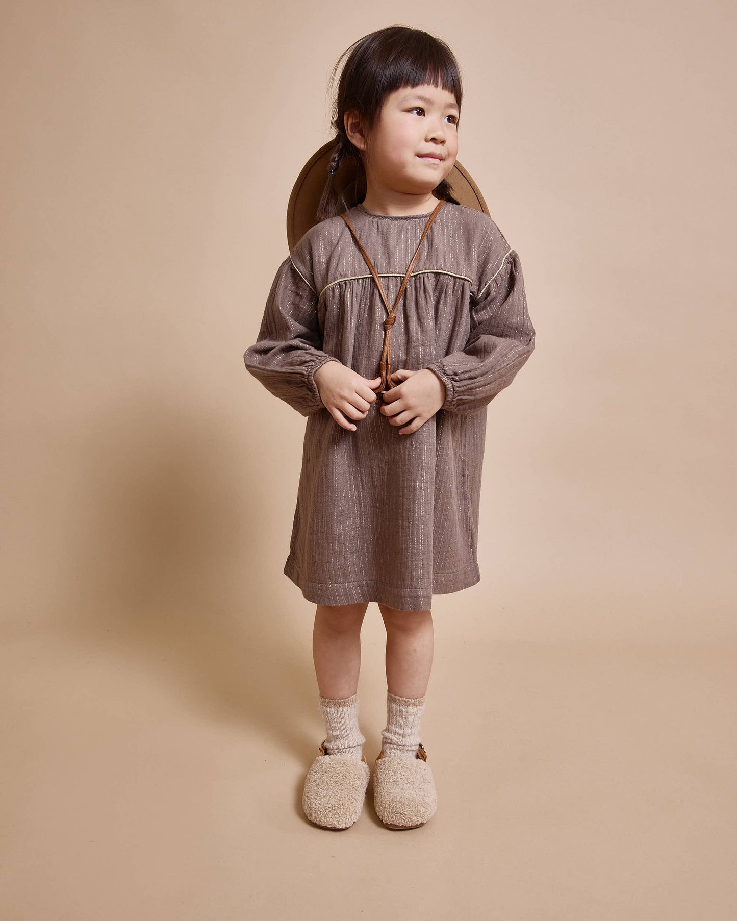 Búho BCN Lurex Kleid Taupe