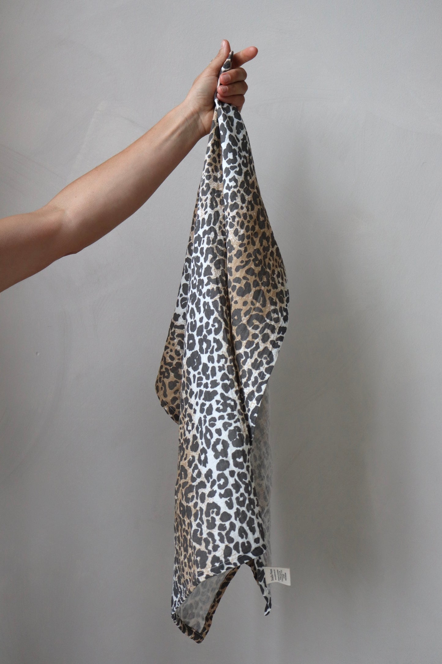 Studio Noos Musselintuch Leopard Large