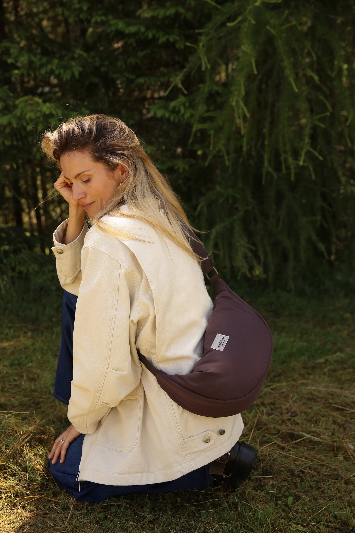 Studio Noos Adult Fanny Pack Puﬀy Brown