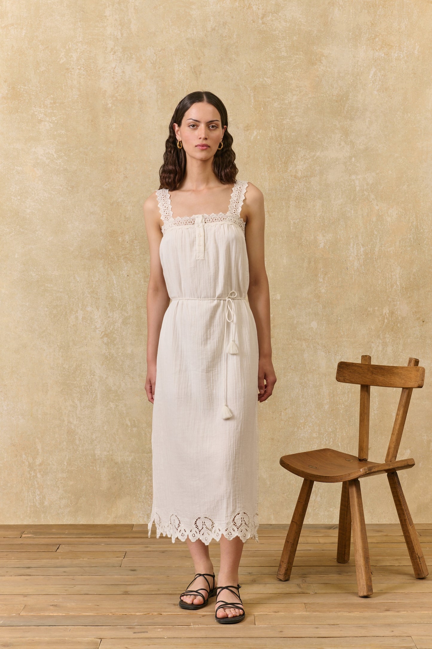 Louise Misha Kleid Madera Offwhite