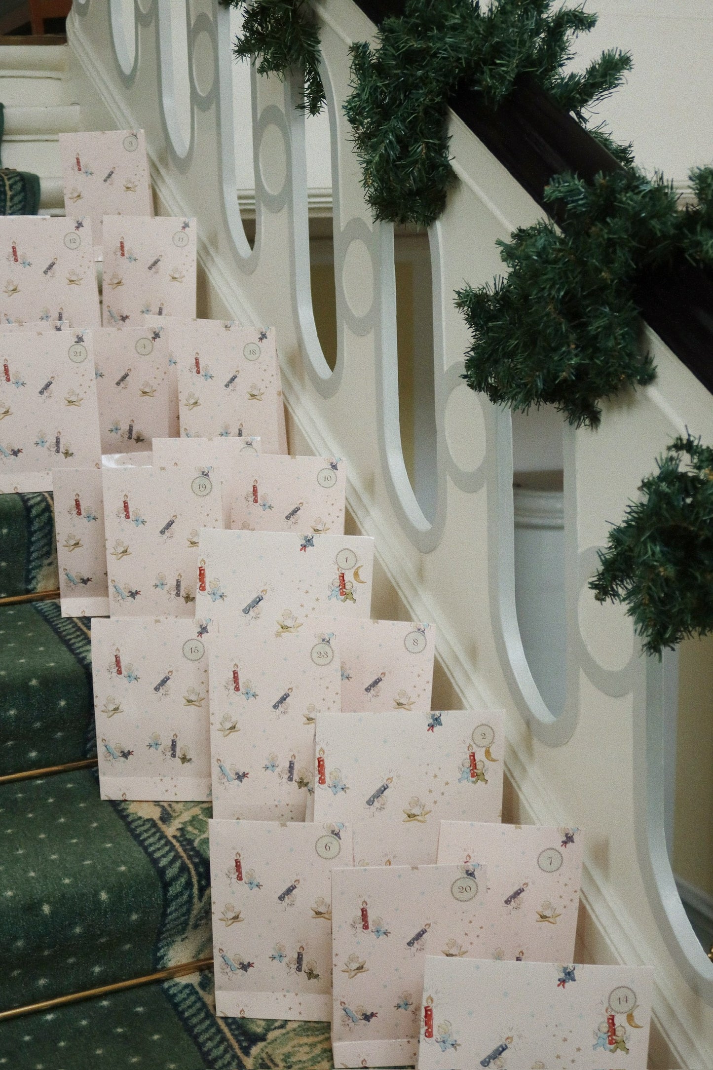 Konges Sløjd Adventskalender Beige