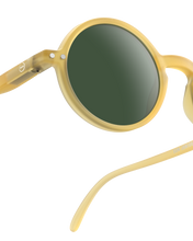 Lade das Bild in den Galerie-Viewer, Izipizi Sonnenbrille Junior 5 - 10 Jahre Yellow Honey Green Lenses #g
